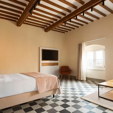 Limehome Duomo 3* Arezzo