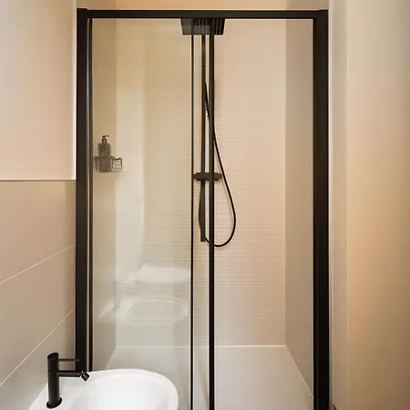 Aparthotel Limehome Duomo 3*
